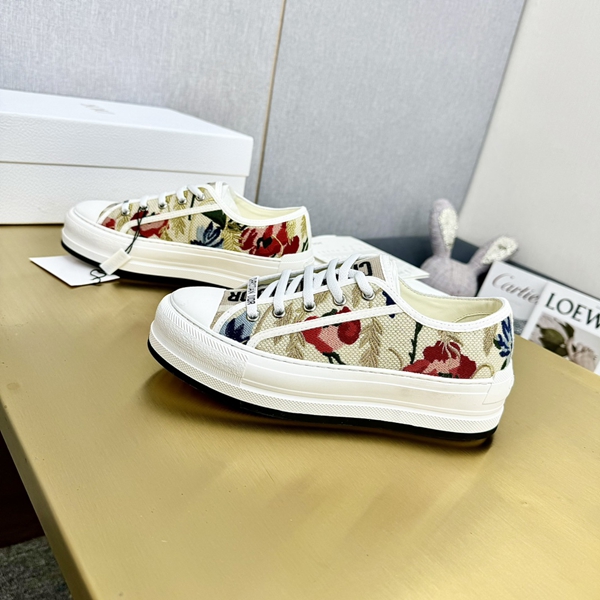 ディオール靴着用イメージ